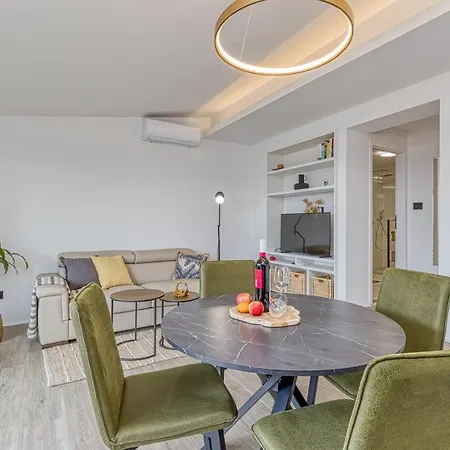 Kostabela - Sea View *